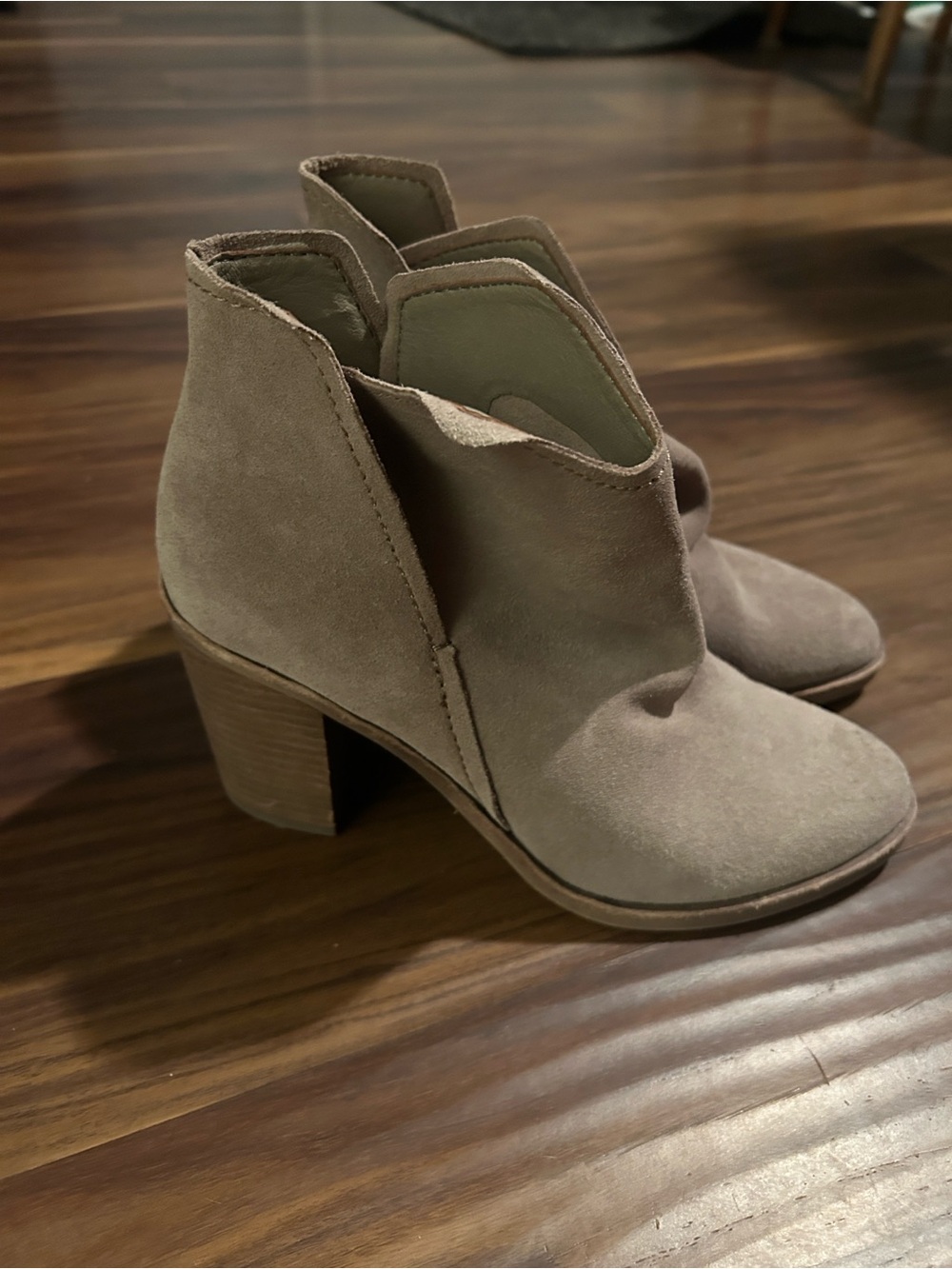 Dolce Vita Taupe genuine Suede Pointed Ankle Booties with stacked block heel